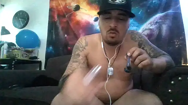 Antoniothedon's Live XXX Chat