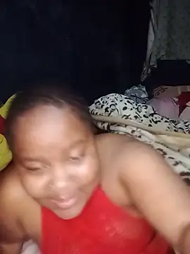 Živý XXX chat ChubbyMidgetxxx19