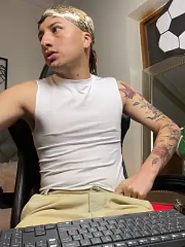 Chatroom XXX en direct de Dereck_Klain