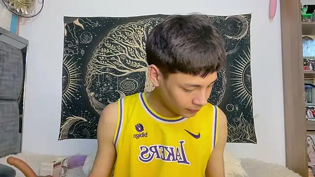 دردشة Andy_Belier23 ا لجنسية المباشرة