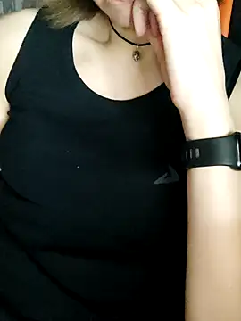 Aashikalaa's Live XXX Chat