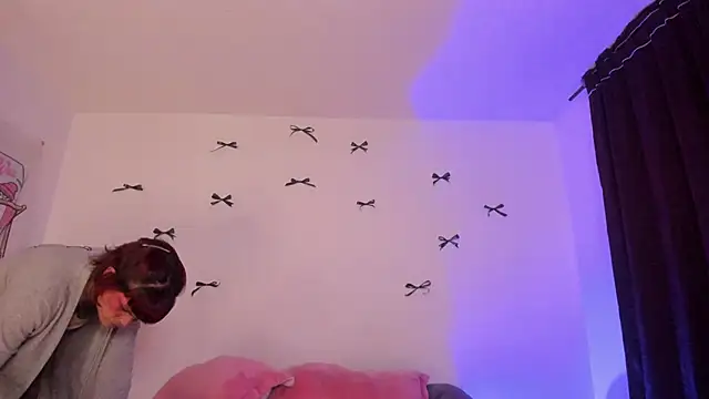 Alessamoth live XXX chat