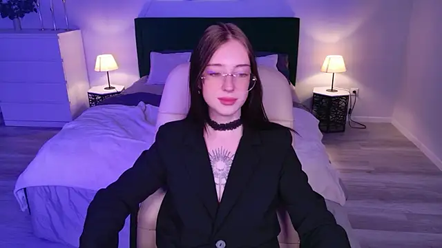 AlexisBliss' Live XXX Chat