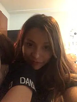 Chat XXX ao vivo de 3littles