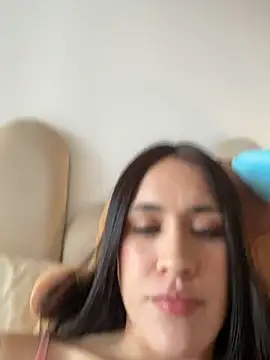 Živý XXX chat SerenaFox_