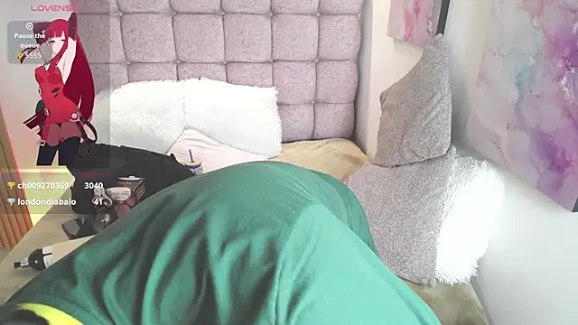 XXX chat uživo modela Samu_Hott