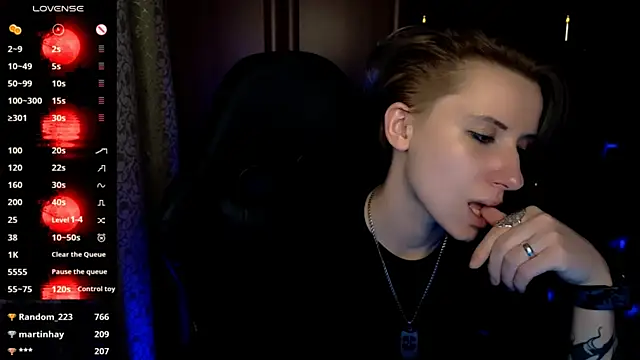 XXX chat uživo modela _Shadow_devil__