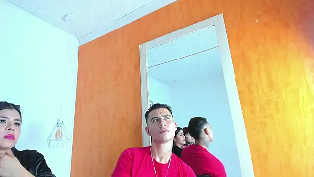 צ'אט XXX בשידור חי של Irina_and_Max
