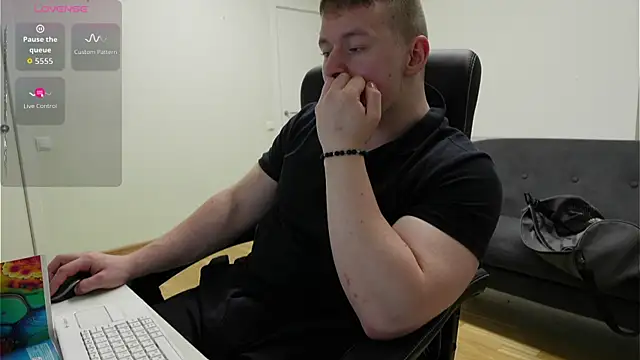Richard_Dullas Шоу с уебкамера