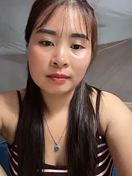 LoveShae_XYX Adlı Modelin Canlı XXX Sohbeti