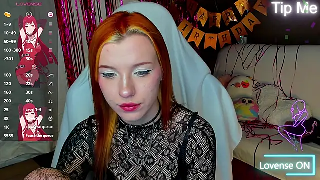 Chat XXX en directo de MeganNewCat