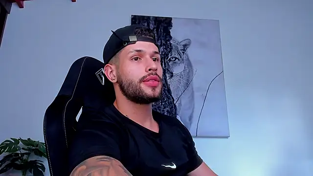 Chat +18 de Santos_ramirez1 ao vivo