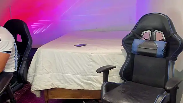 AlexJaz11 Live XXX Chat