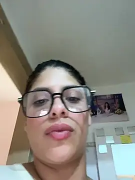 Shurabig's Live XXX Chat