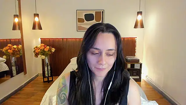 KatherineBond Live XXX Chat