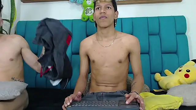 צ'אט XXX בשידור חי של Stephen_Angel