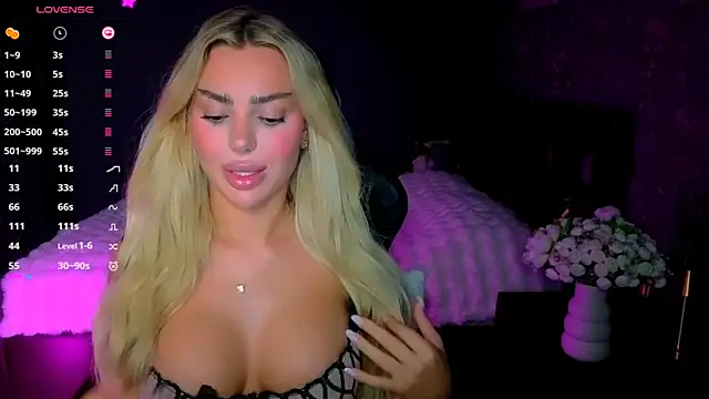 Ayla__Demir Adlı Modelin Canlı XXX Sohbeti