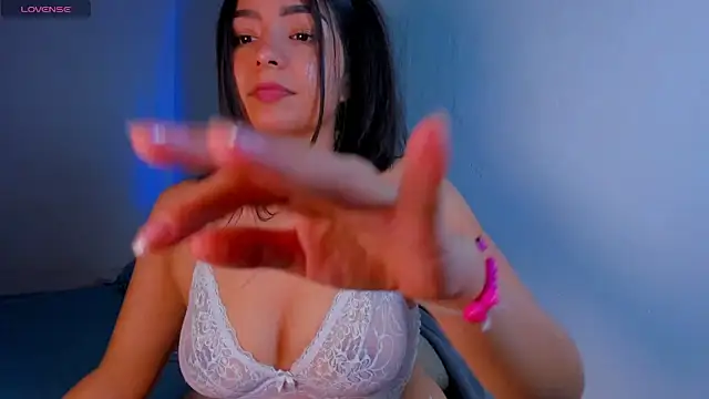 latingabby: απευθείας συνομιλία ΧΧΧ