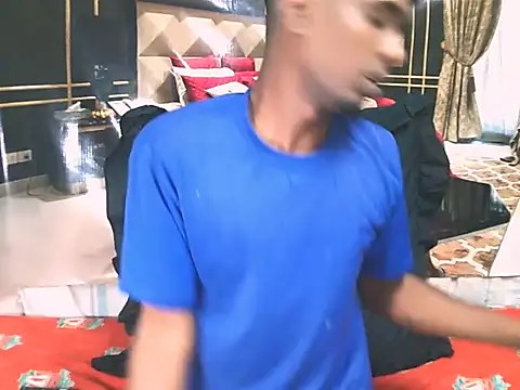 XXX chat uživo modela IndianThuggin