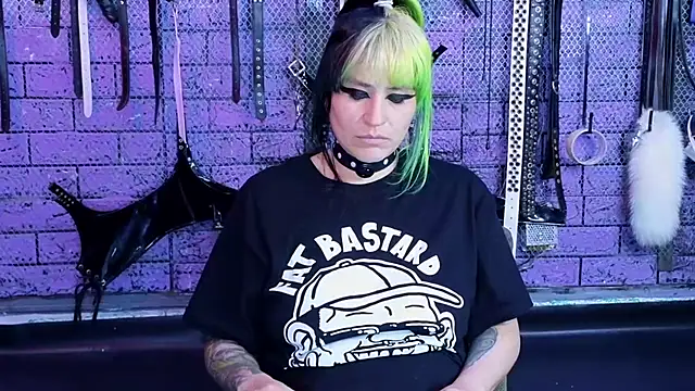 PANDORANEZZ 即時 XXX 聊天