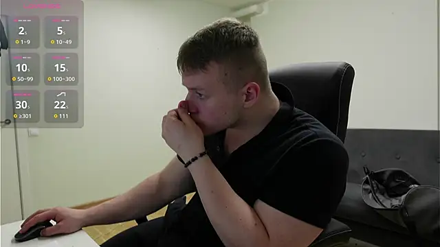 XXX chat uživo modela Richard_Dullas