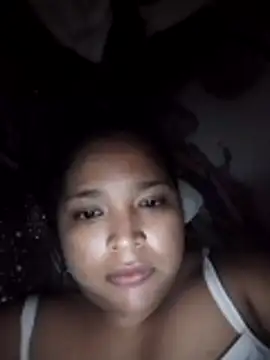 Chat +18 de Angelly_ricura ao vivo
