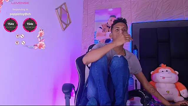 dilan_alfonzo's Live XXX Chat