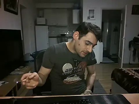 XXX chat uživo modela mihaimichael
