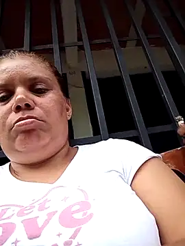 Chat XXX en directo de Zafiro_MD