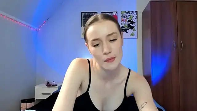 tinyglow 现场XXX聊天