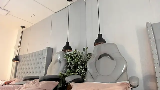 ivy_leee Chat XXX in diretta