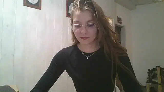 XXX chat uživo modela SweetyBabyDemon