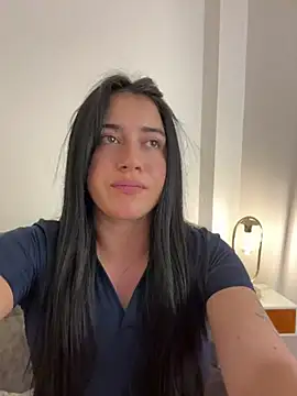 XXX chat uživo modela KallyMyller1