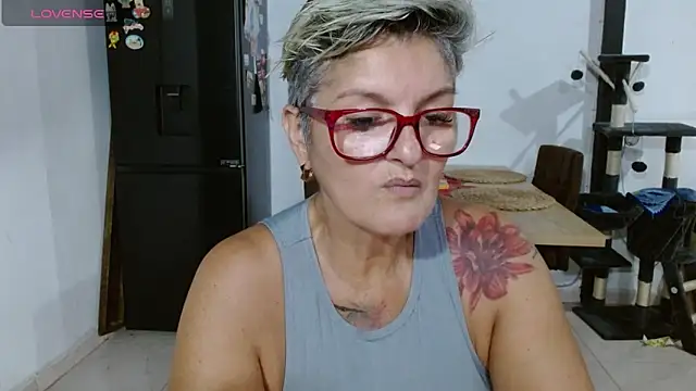bety-cum2 라이브 XXX 채팅