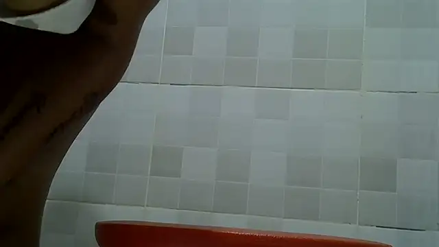 دردشة Itzel_flourish الجنسية المباشرة