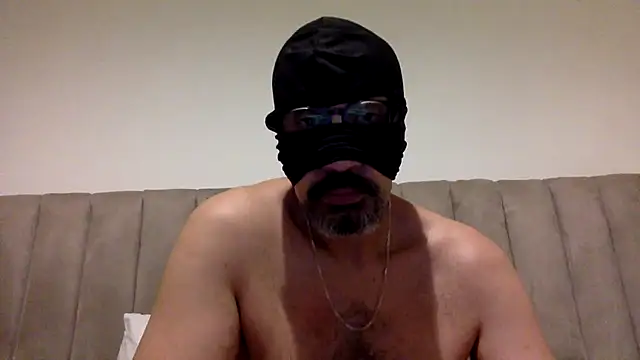 CaiBull Live XXX-chat
