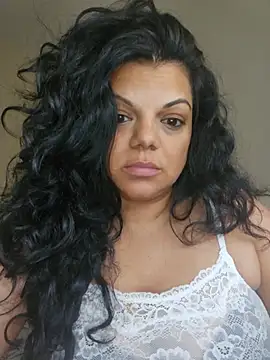 habibiforyou81's Live XXX Chat