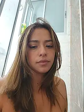 XXX chat uživo modela foxxy_lover
