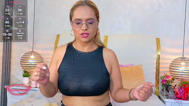 MarilynVega1 Adlı Modelin Canlı XXX Sohbeti