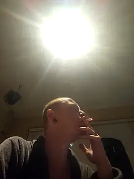 piercingpikn Webbikameraesitys