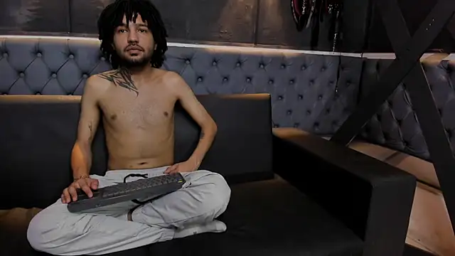 Angelo_Blessed Live XXX-Chat