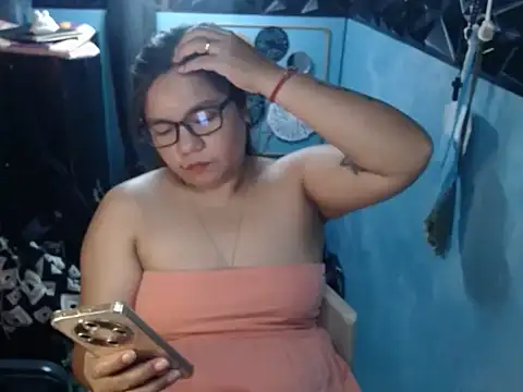 ambersmile live XXX chat