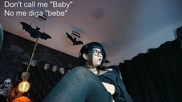 Czat XXX na żywo – AlexHoe_