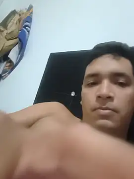 عرض كام HombreGrande30