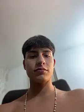 Chat XXX ao vivo de Lander_Cruz