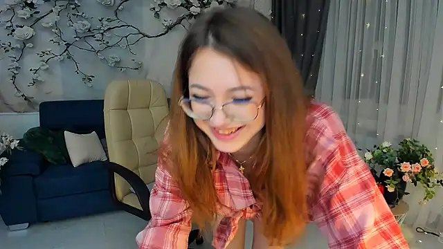 XXX chat uživo modela SereneFlame