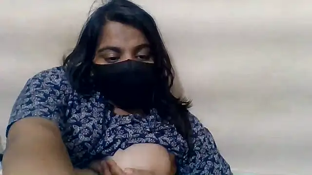 Ruchi_Singh0's Live XXX Chat