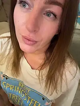 ChristinaSiemone's Live XXX Chat