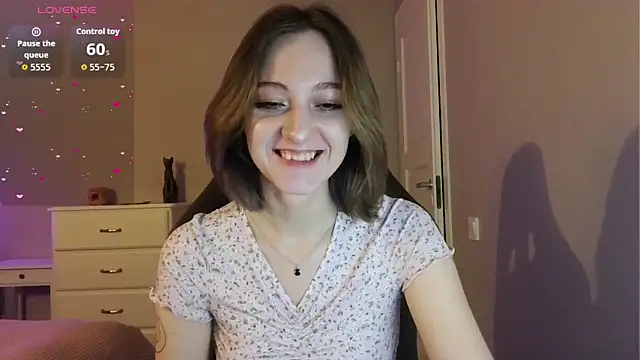 XXX chat uživo modela white_liillyy