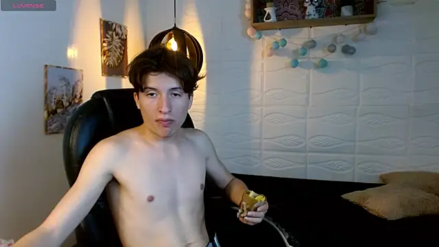 Chat XXX ao vivo de Marcoviolet